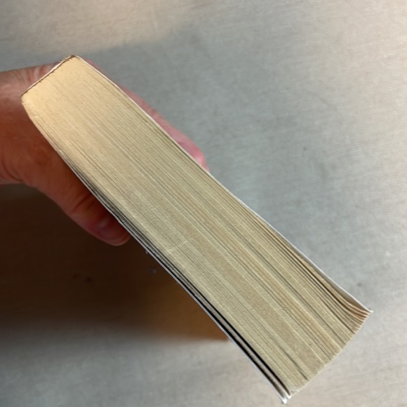 📚2/$6  Airman - Picture 6 of 12